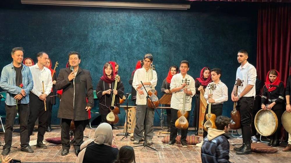 آموزشگاه موسیقی آوای نیستان در تهران آموزشگاه موسیقی آوای نیستان در تهران